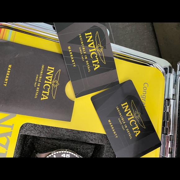 Invicta Men's 47mm Grand Diver Gen II Watch - Picture 12 of 15